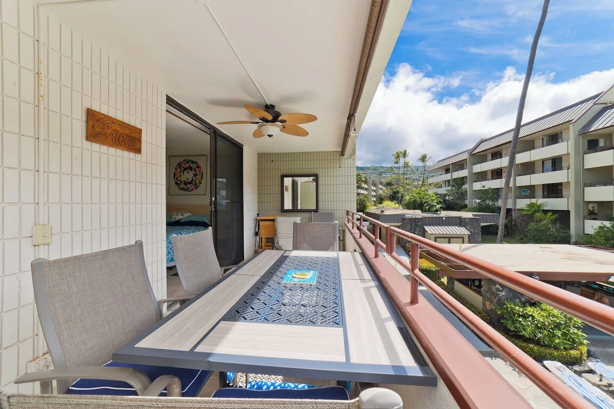 Kona White Sands Village Condo - Outdoor Dining