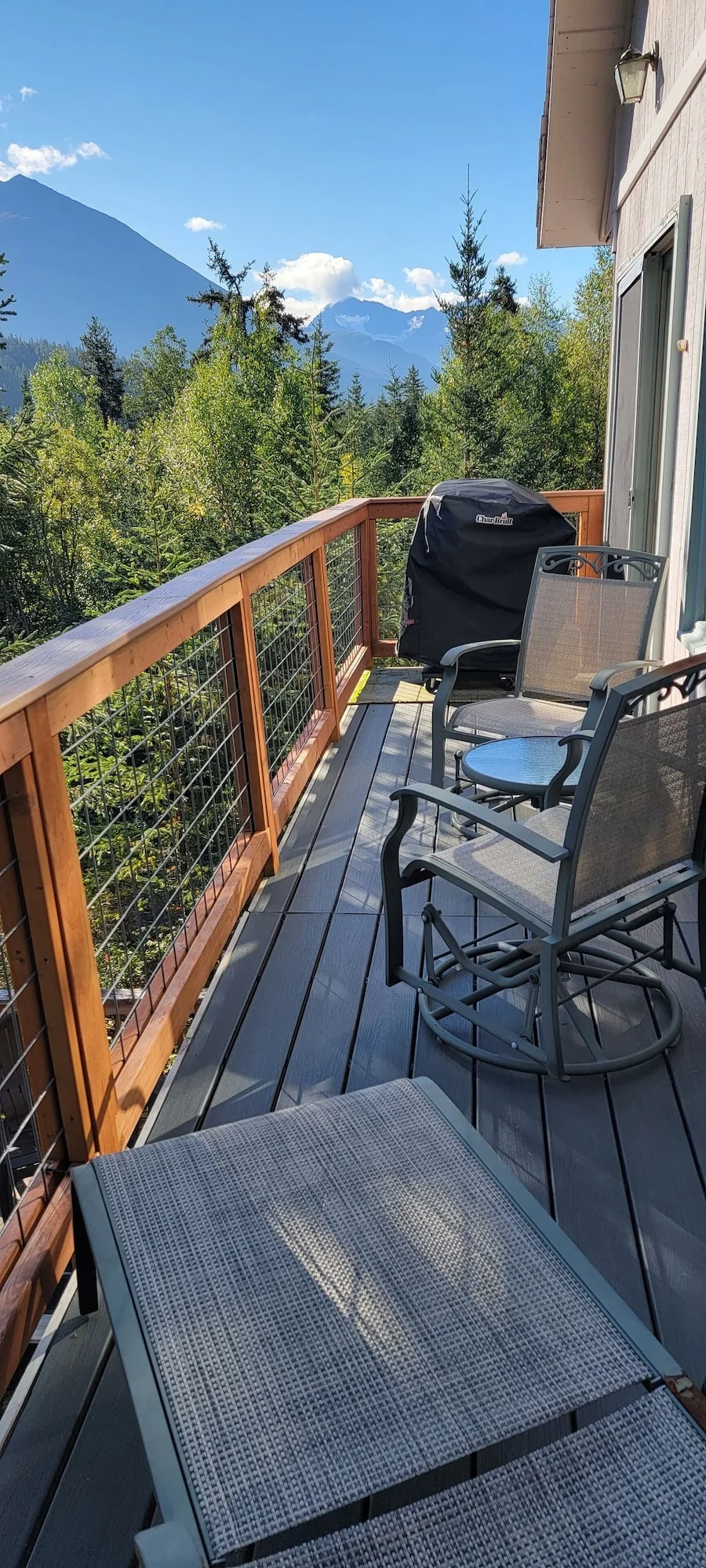 Stellar Jay Chalet - Upper Deck With Gas Grill